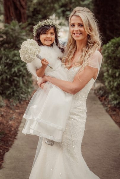 Gorgeous flowergirl and bride