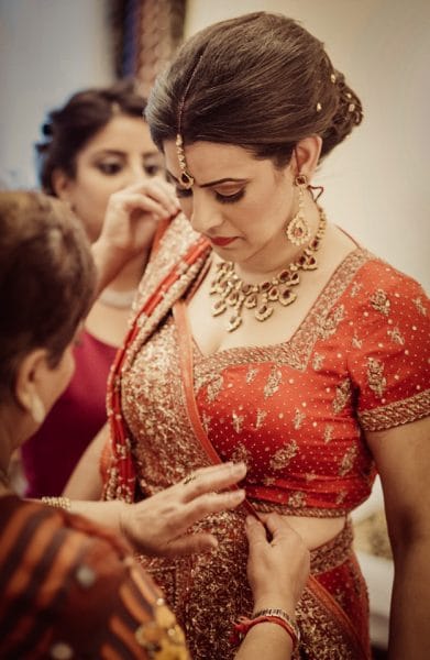 wedding-sari-preparation
